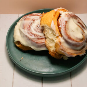 Classic Cinnamon Rolls-2